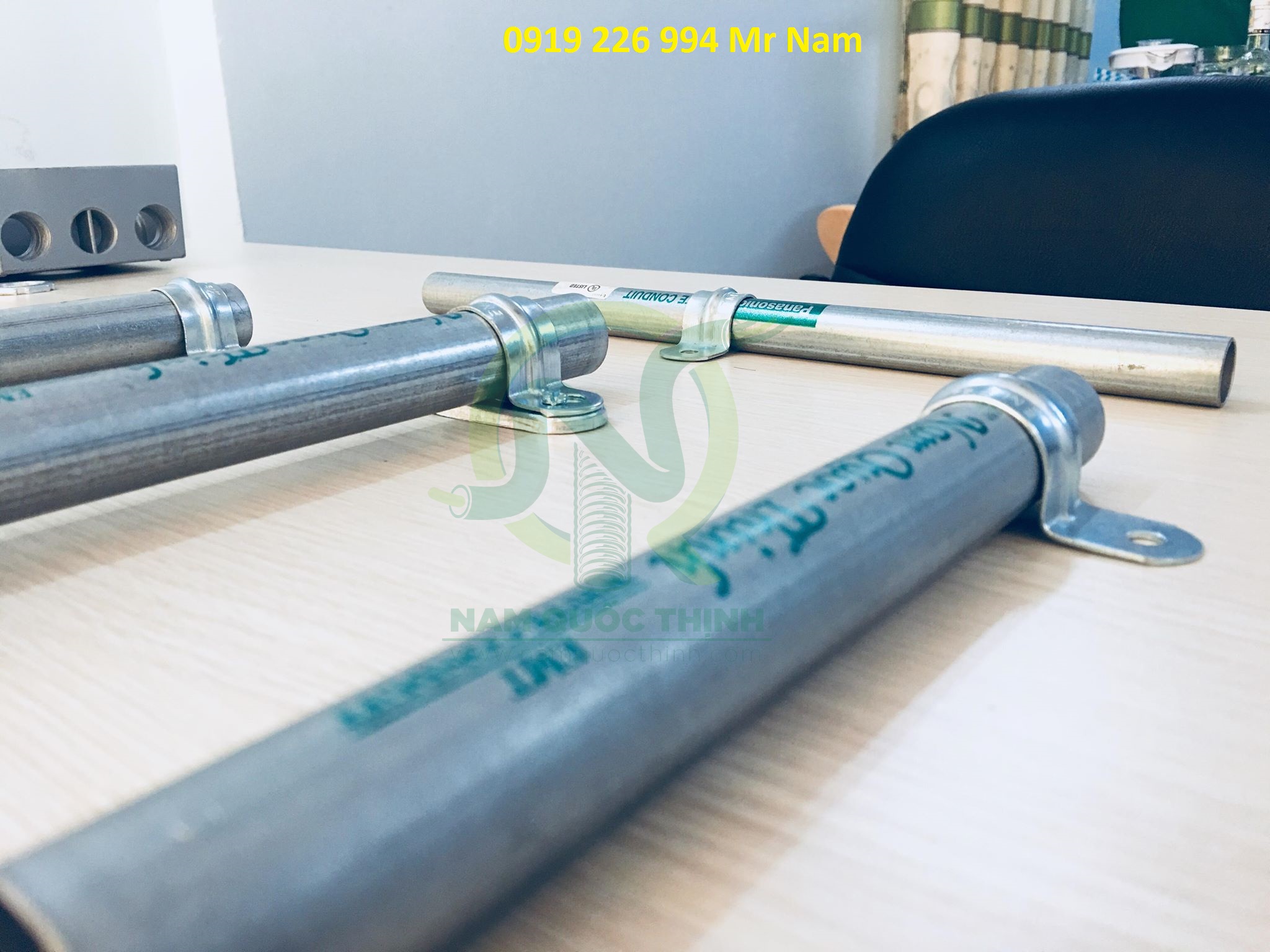 kẹp nối ống thép